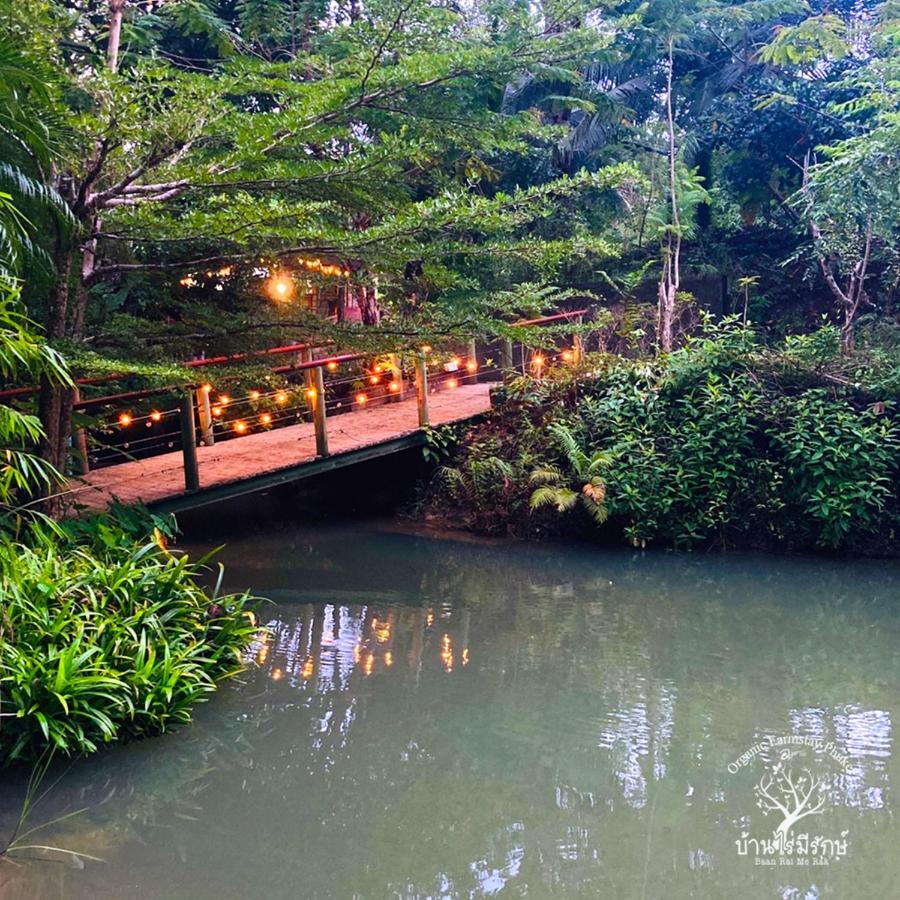 Baan Rai Me Rak Organic Farmstay Pa Khlok Exterior photo